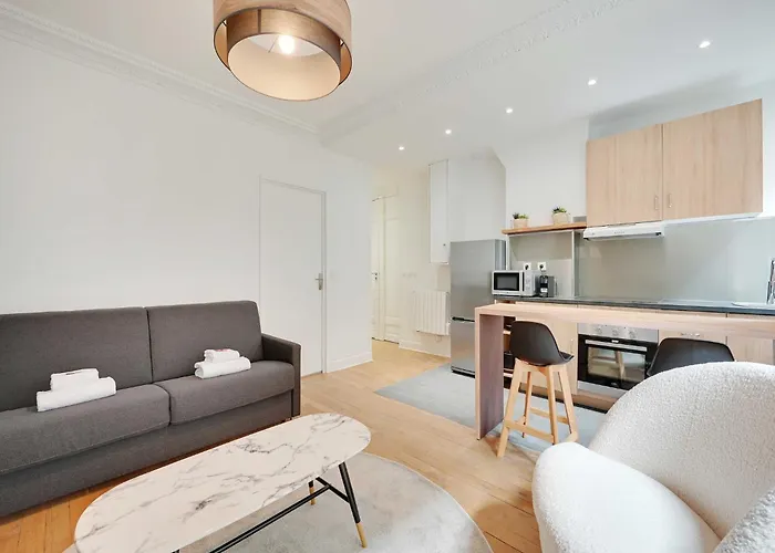 Very For 2 People Batignolles - Nollet Mobility Lease * Párizs