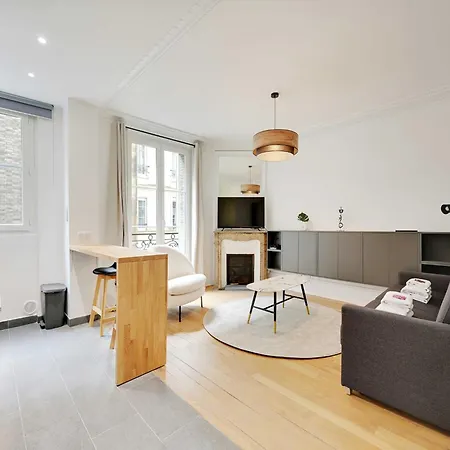 Very For 2 People Batignolles - Nollet Mobility Lease Apartament