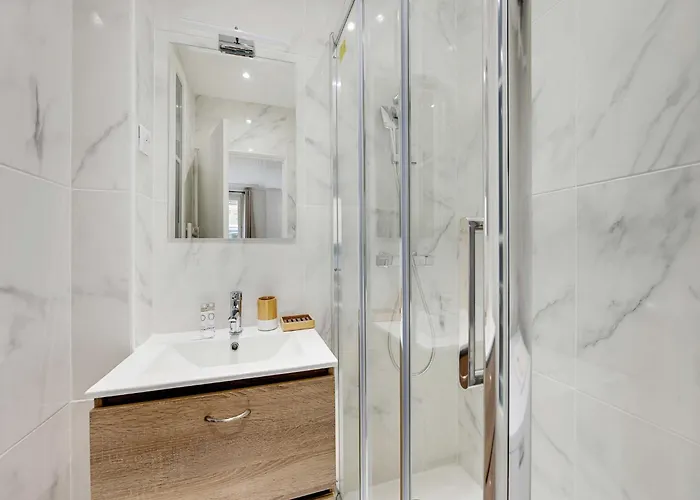 Very For 2 People Batignolles - Nollet Mobility Lease Lejlighed Paris